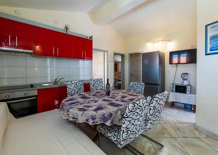 Апартаменты Mit Drei Schlafzimmern- Whirlpool Und Meerblick By Interhome