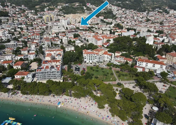 Апартаменты Mit Drei Schlafzimmern- Whirlpool Und Meerblick By Interhome Макарска